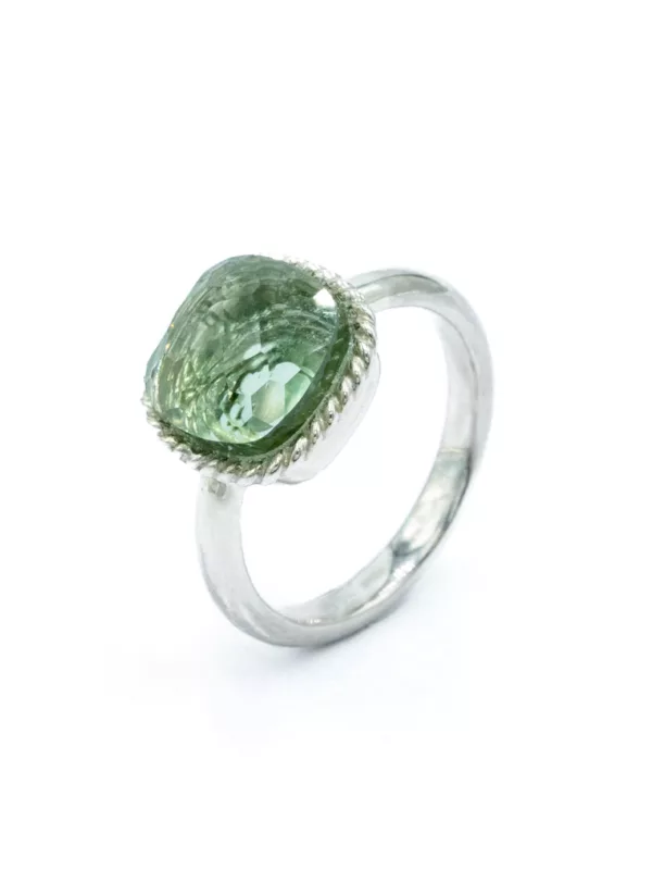 Ring - silver with green quartz