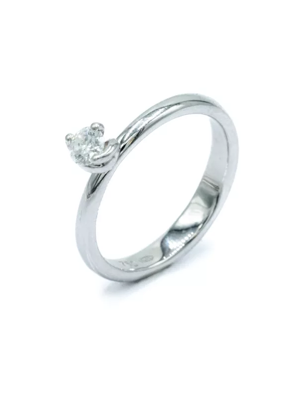 Ring - White Gold with diamond